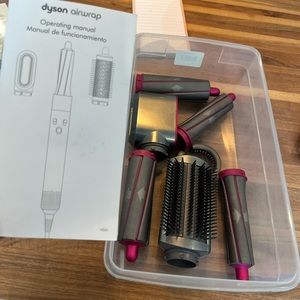 Dyson airwrap attachments